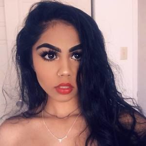 Meet your Posher, Prichelle